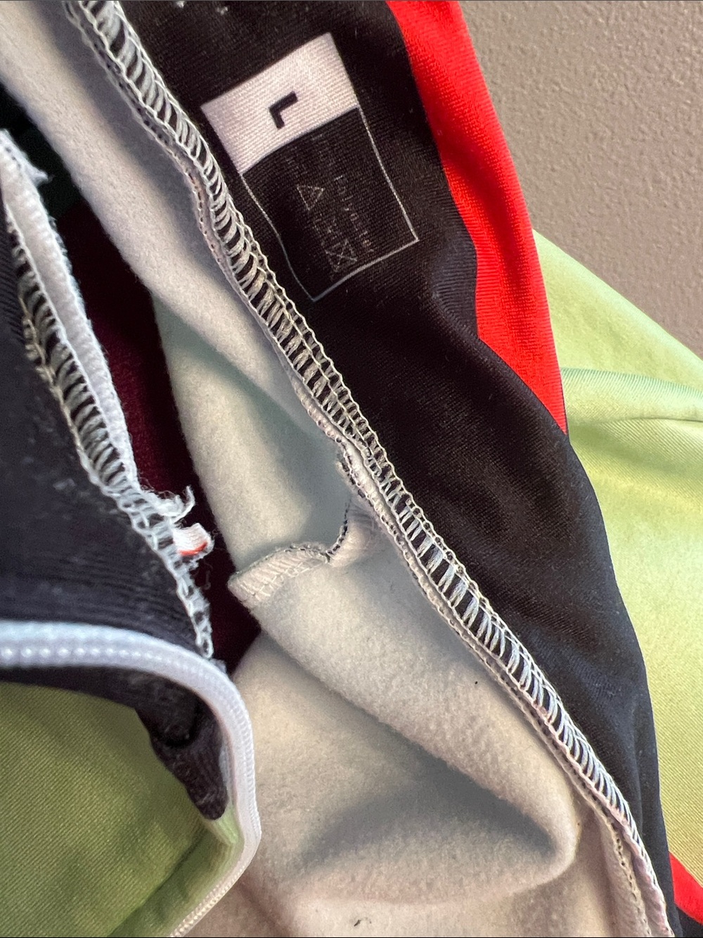 Castelli Women's Light Green Cycling Jacket Sz L - Picture 4 of 4
